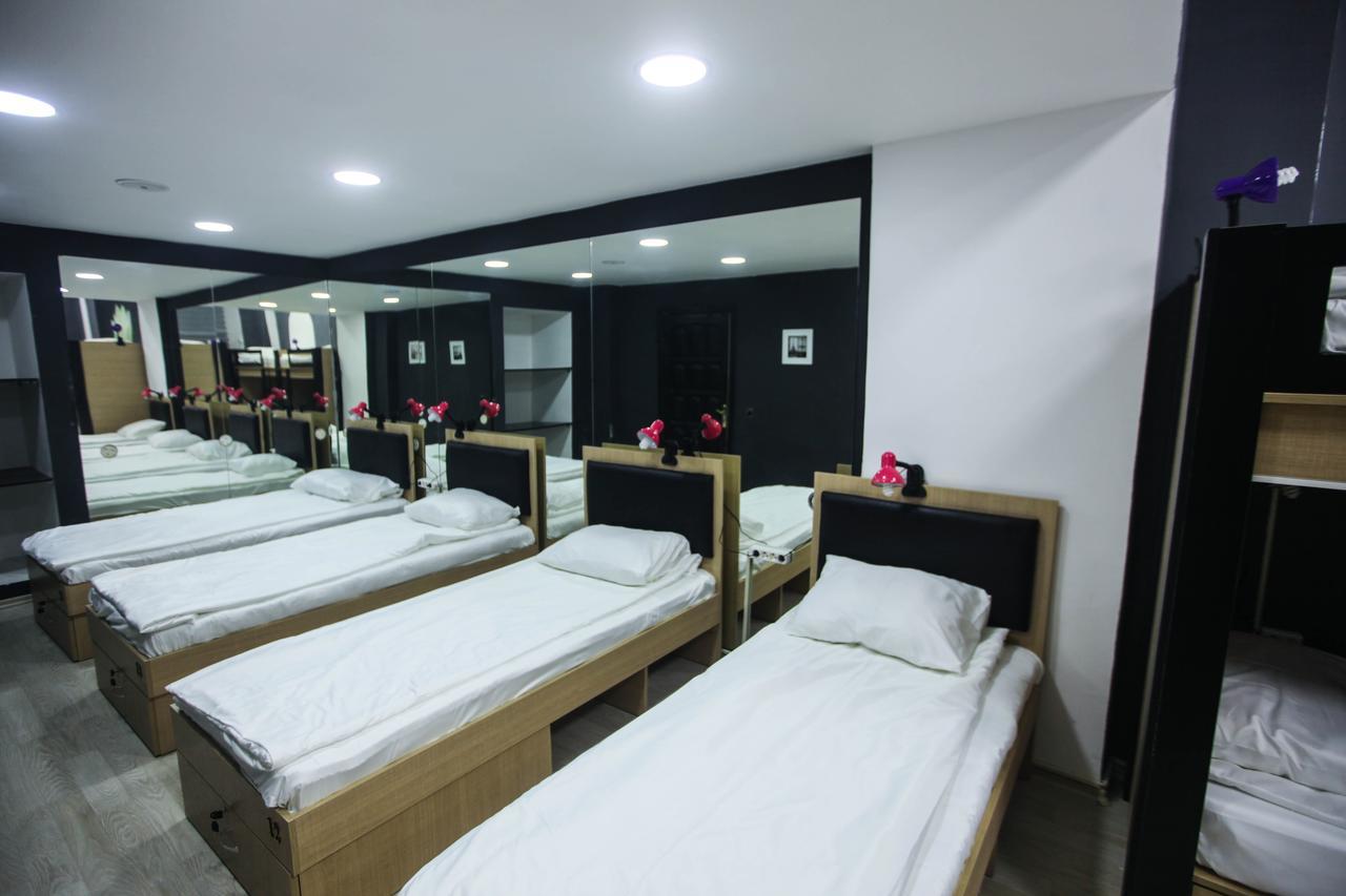 Myhostel Baku Ngoại thất bức ảnh